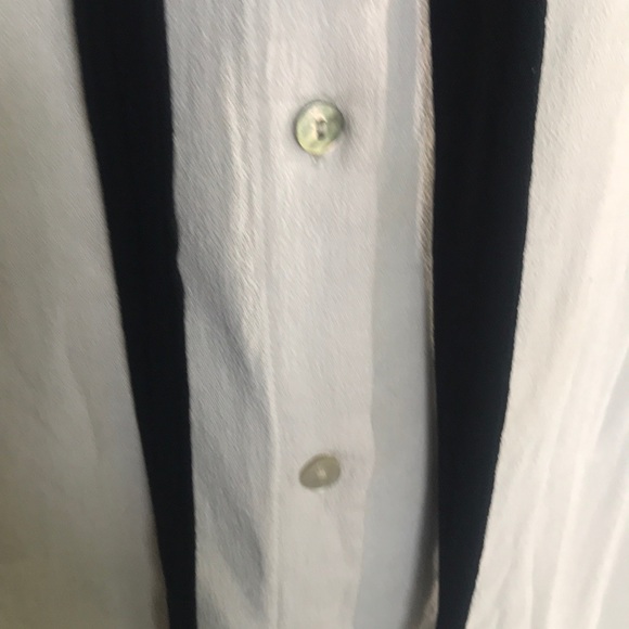 “FOREVER 21“ Sleeveless Tie Ladies Blouse . - Picture 7 of 8